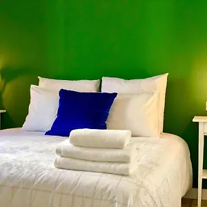 Apartment Lepanto 150m From Sagrada Familia, Barcelona