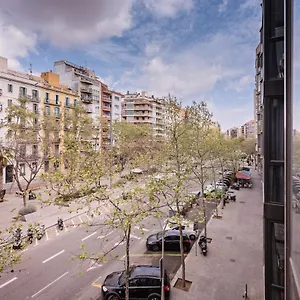 Apartment Sweett - Avenida Roma, Barcelona