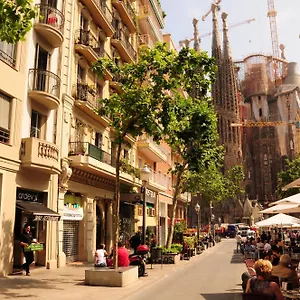 Gaudi Sagrada Familia Barcelone